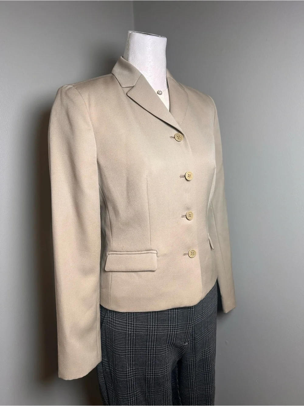 J.Crew Beige 4 Button Tailored Blazer Estimated Size 0-2